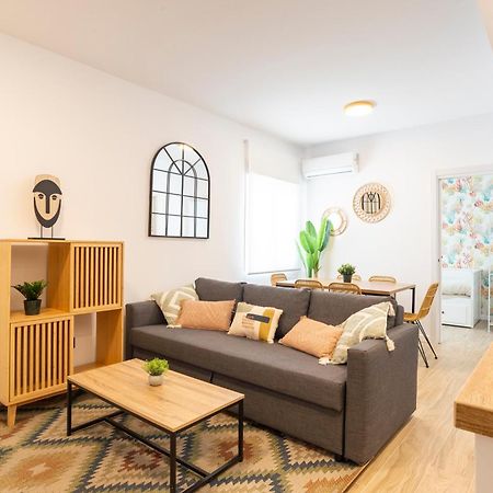 II Cozy & Modern Apartment Ayr Málaga Exteriör bild